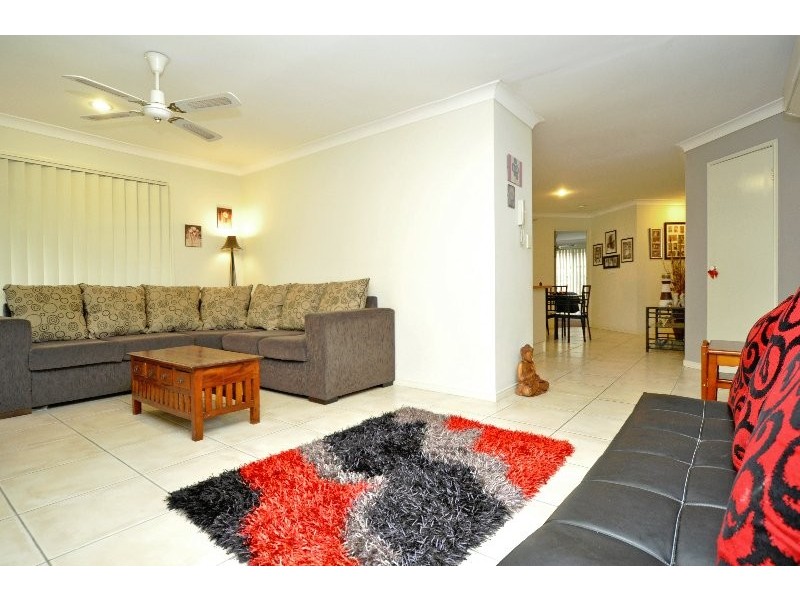 42/95 Arundel Drive, Arundel QLD 4214