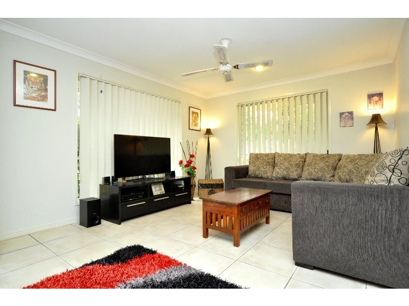 42/95 Arundel Drive, Arundel QLD 4214