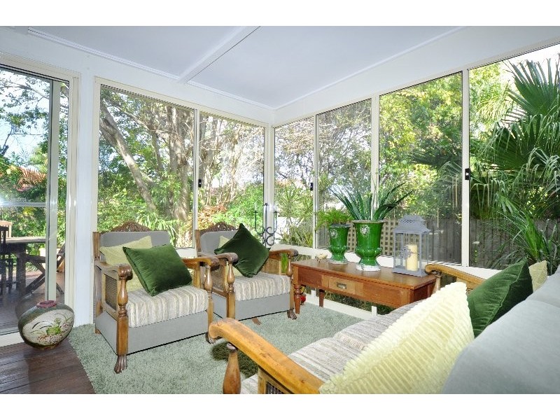 11B Turpin Road, Labrador QLD 4215