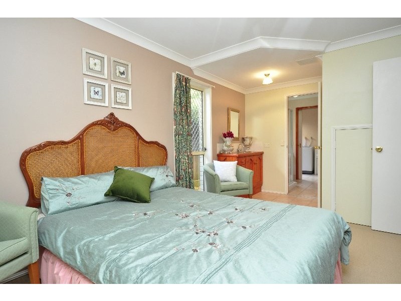 11B Turpin Road, Labrador QLD 4215