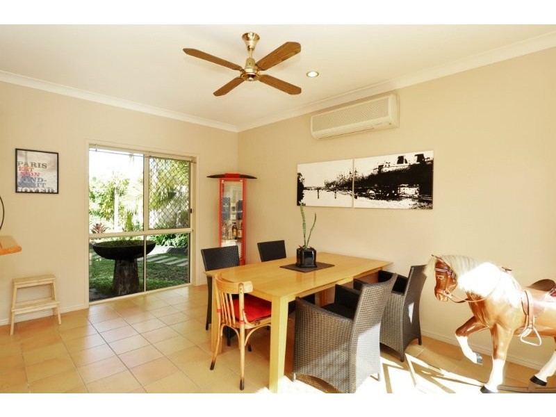 23 Fitzalan Circuit, Arundel QLD 4214