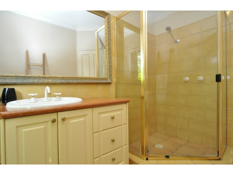 23 Fitzalan Circuit, Arundel QLD 4214