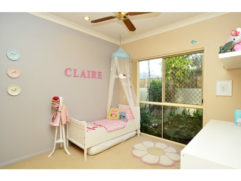 23 Fitzalan Circuit, Arundel QLD 4214