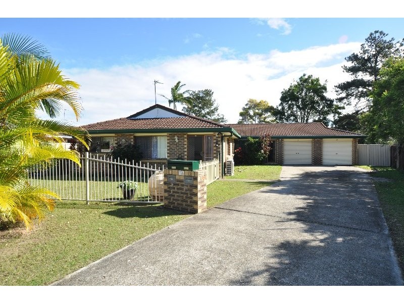 2/14 Davebill Court, Labrador QLD 4215