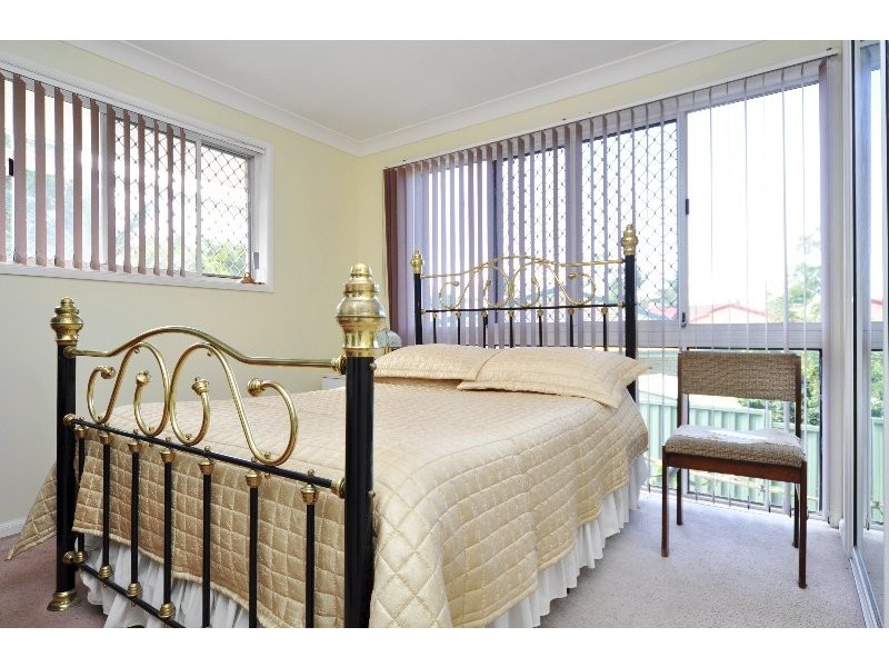 2/3 Webb Street, Labrador QLD 4215