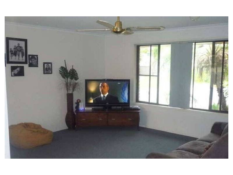 7 Cozens Way, Highland Park QLD 4211