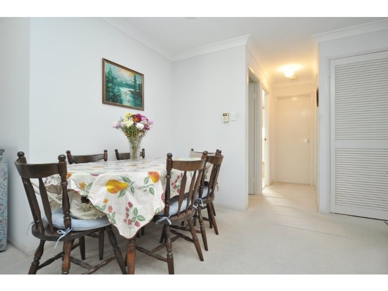 1/3 Riccarton Place, Labrador QLD 4215