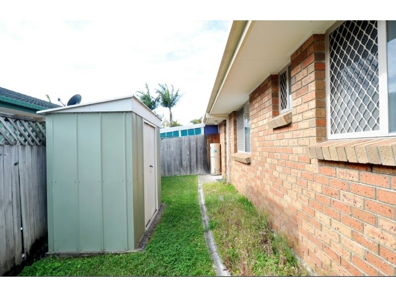 1/3 Riccarton Place, Labrador QLD 4215