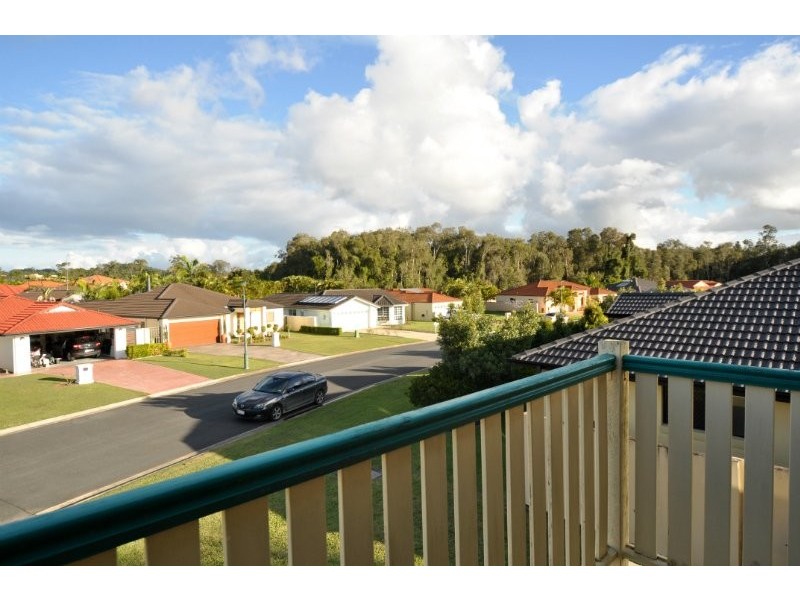 1 Kettlewell Chase, Arundel QLD 4214