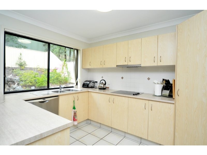 77 Tiger Drive, Arundel QLD 4214