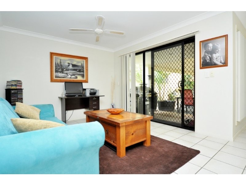 77 Tiger Drive, Arundel QLD 4214