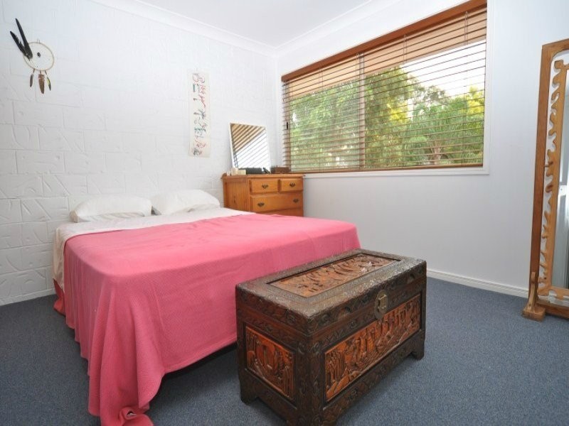 18/81 Olsen Avenue, Labrador QLD 4215