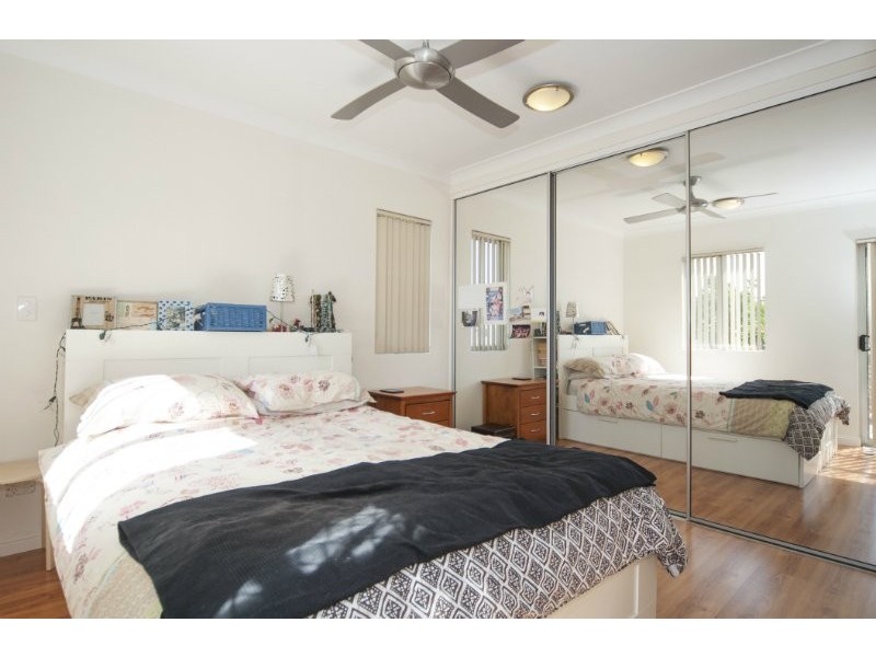 11/18 Parker Street, Labrador QLD 4215