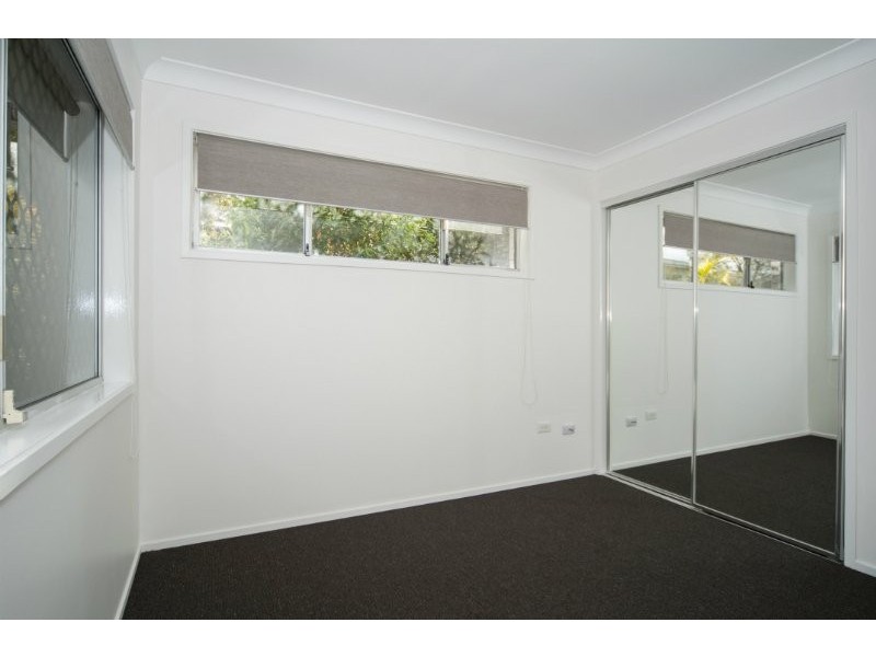 1/4 Ellen Street, Southport QLD 4215