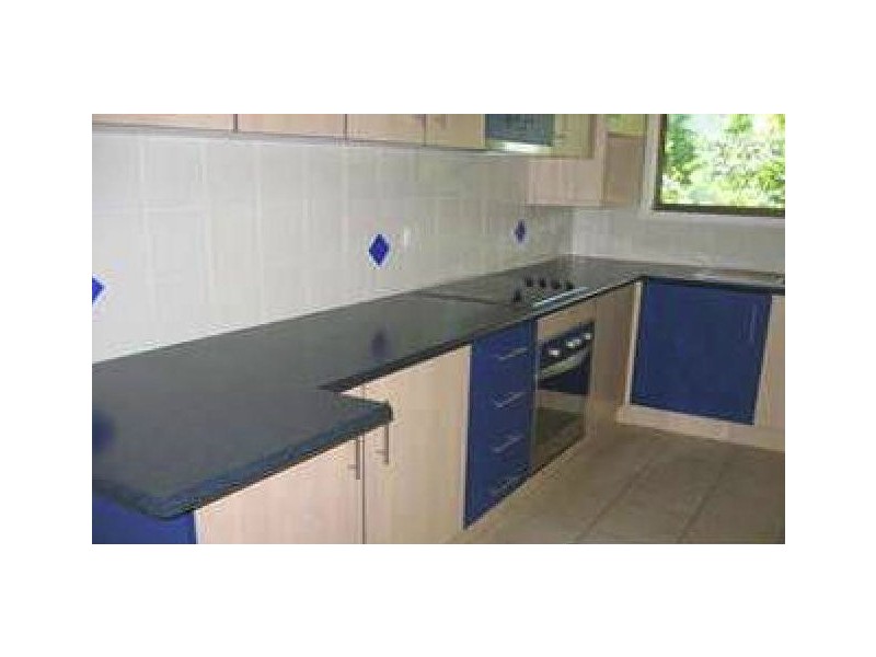 2/179 Turpin Road, Labrador QLD 4215