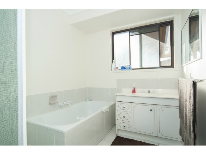 44 Melbourne Road, Arundel QLD 4214