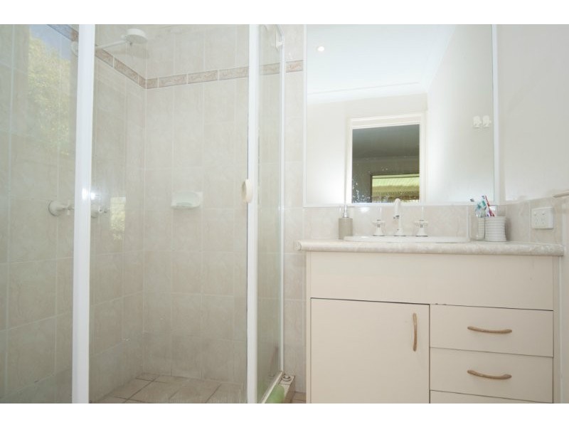 5 Equador Court, Pacific Pines QLD 4211