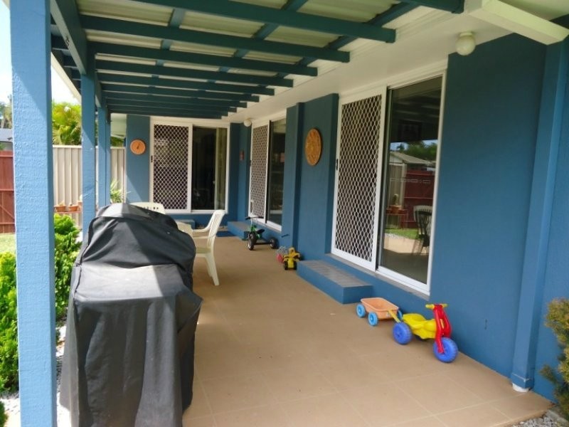 50 Allied Drive, Arundel QLD 4214