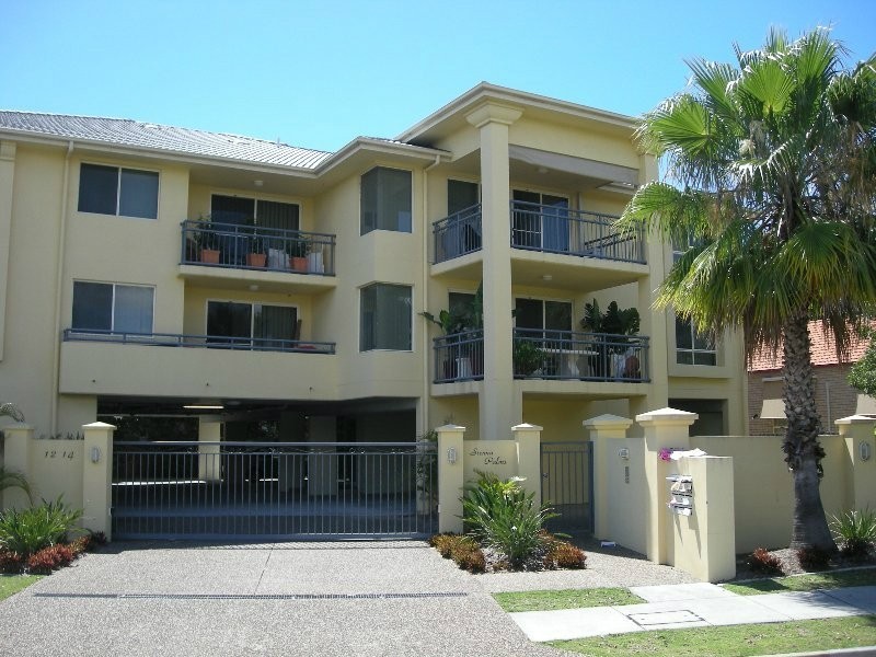7/12 Oleander Avenue, Biggera Waters QLD 4216