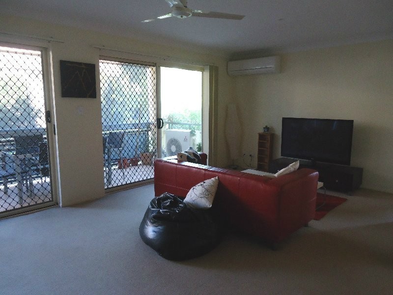 7/12 Oleander Avenue, Biggera Waters QLD 4216