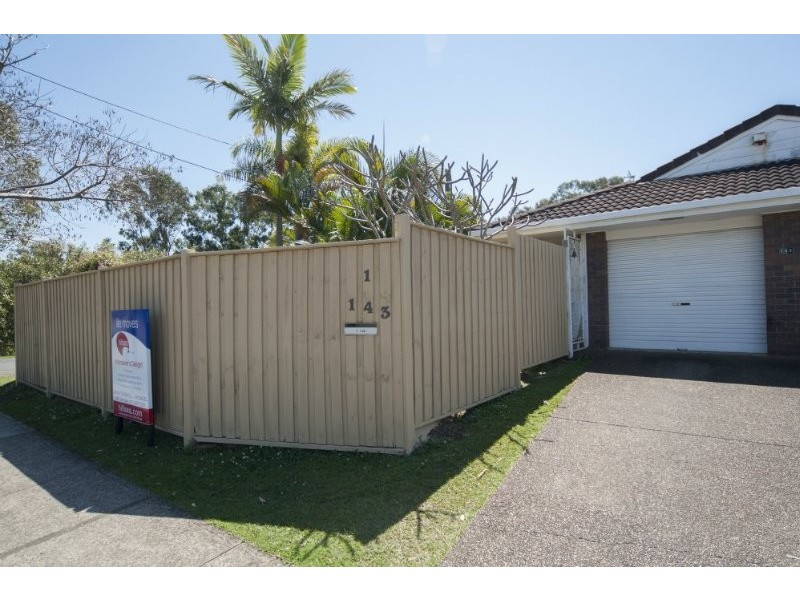 1/143 Central Street, Labrador QLD 4215