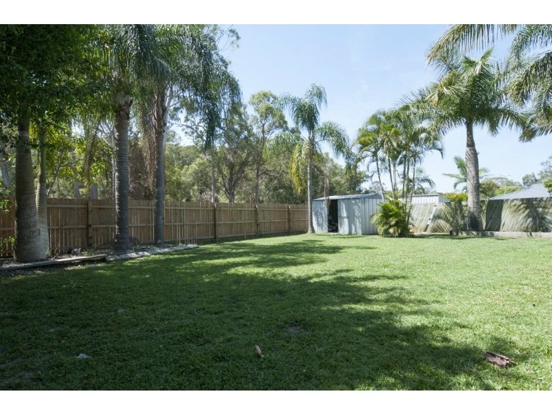 2/7 Jessica Court, Arundel QLD 4214