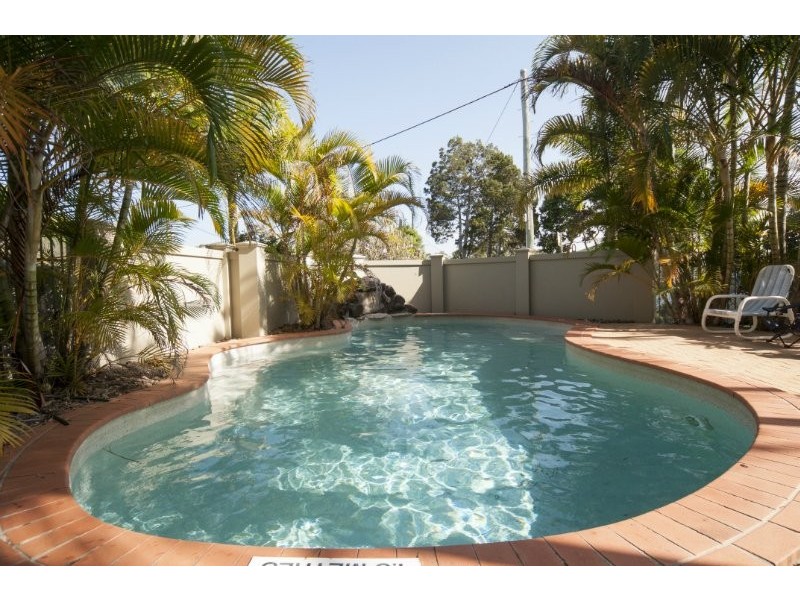 1/25 Chester Terrace, Southport QLD 4215