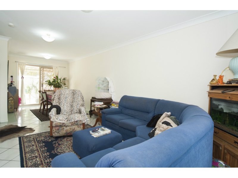 32/21 Usher Avenue, Labrador QLD 4215