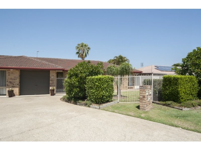 1/10 Orkney Place, Labrador QLD 4215