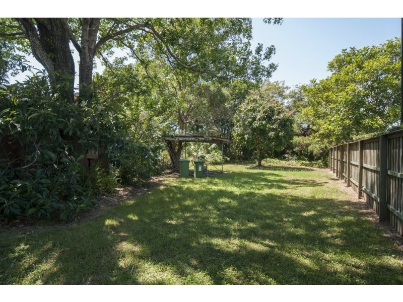 7 Turpin Road, Labrador QLD 4215