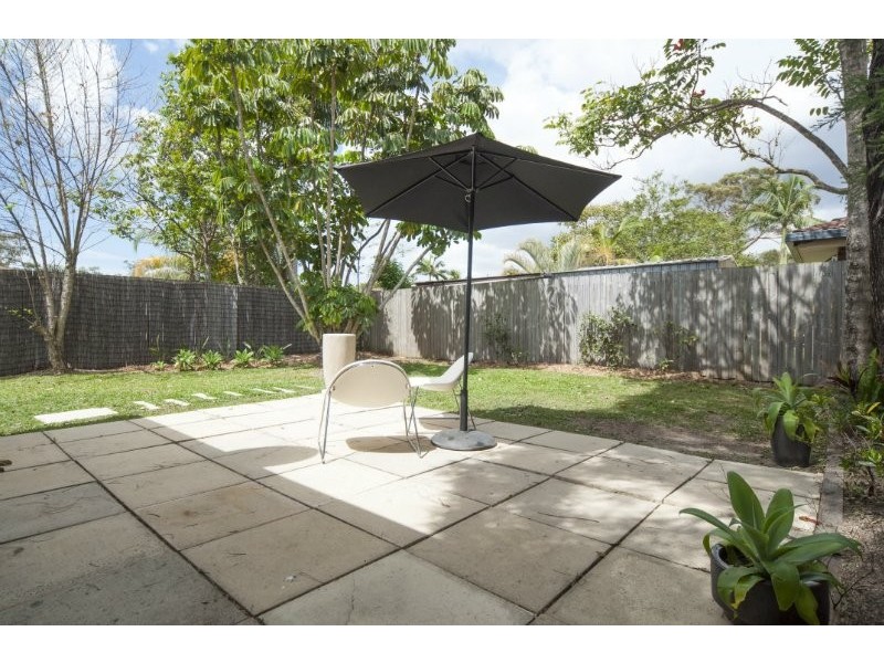 2/23 Botanical Drive, Labrador QLD 4215