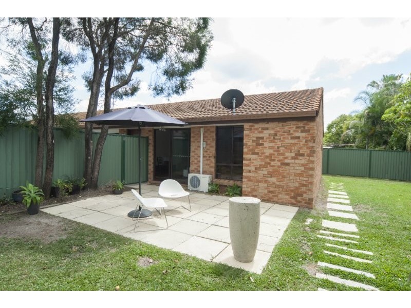 2/23 Botanical Drive, Labrador QLD 4215