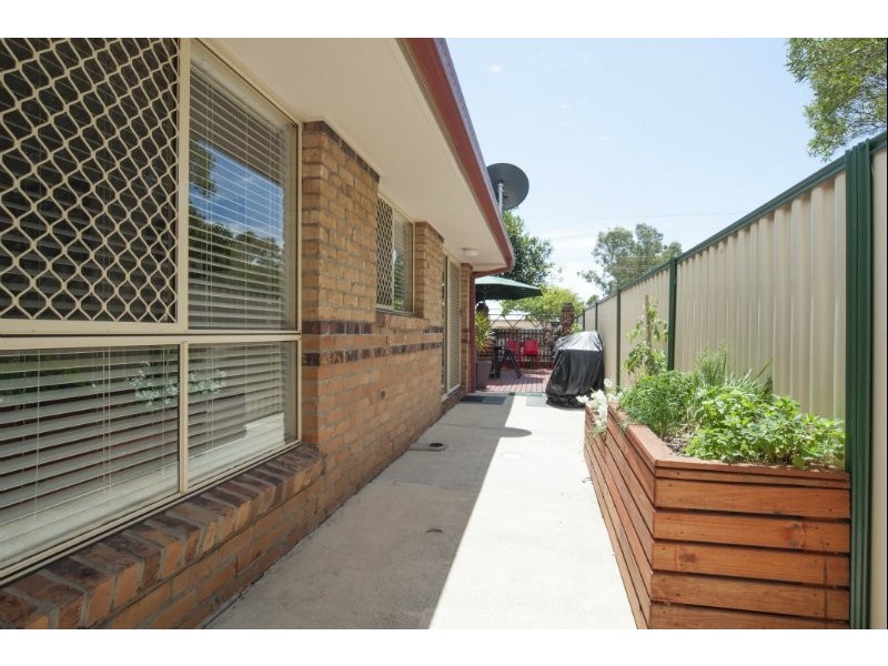 9/154 Central Street, Labrador QLD 4215