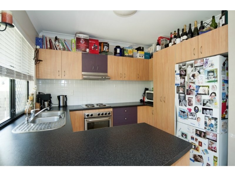 27/20 Brown Street, Labrador QLD 4215