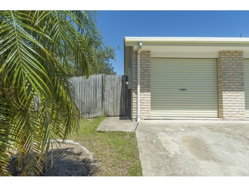 2/9 Clovelly Place, Labrador QLD 4215
