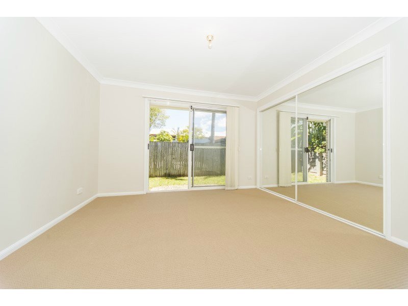 2/9 Clovelly Place, Labrador QLD 4215