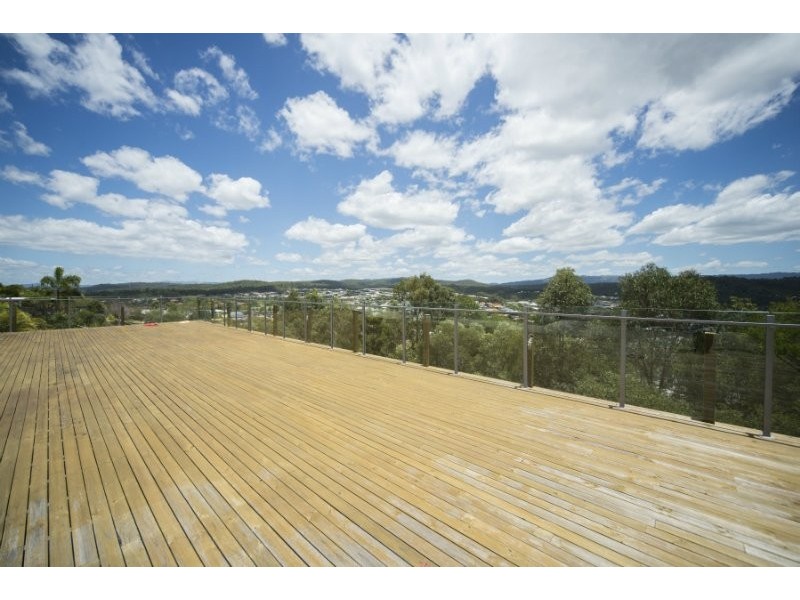 40 Salvado Drive, Pacific Pines QLD 4211