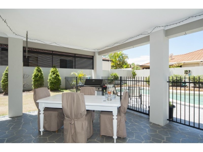 5 Orpington Court, Arundel QLD 4214