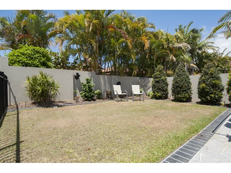 5 Orpington Court, Arundel QLD 4214