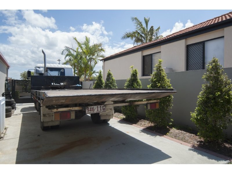 5 Orpington Court, Arundel QLD 4214