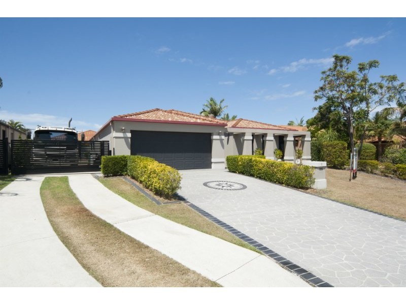 5 Orpington Court, Arundel QLD 4214