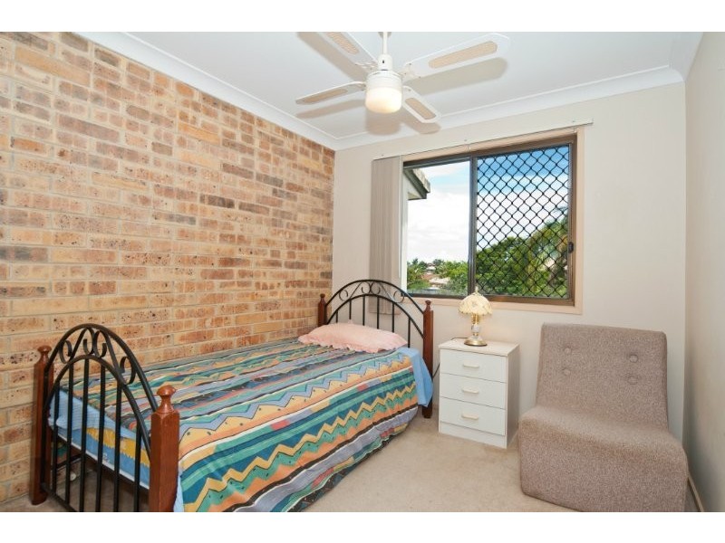31/71 Olsen Avenue, Labrador QLD 4215