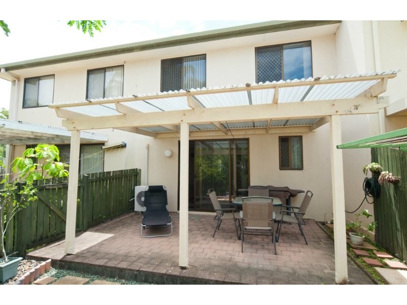 31/71 Olsen Avenue, Labrador QLD 4215