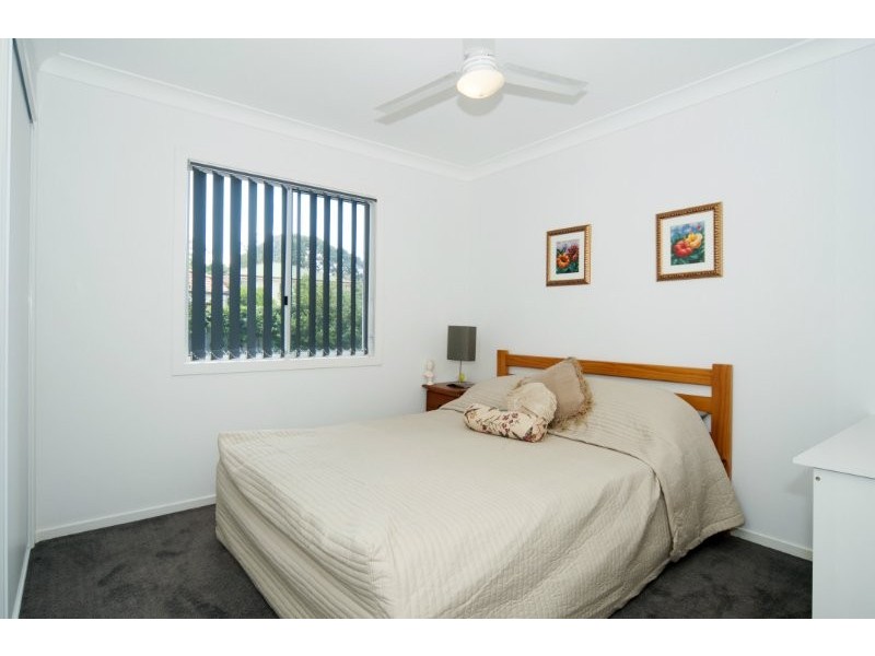 17 Gordon Street, Labrador QLD 4215