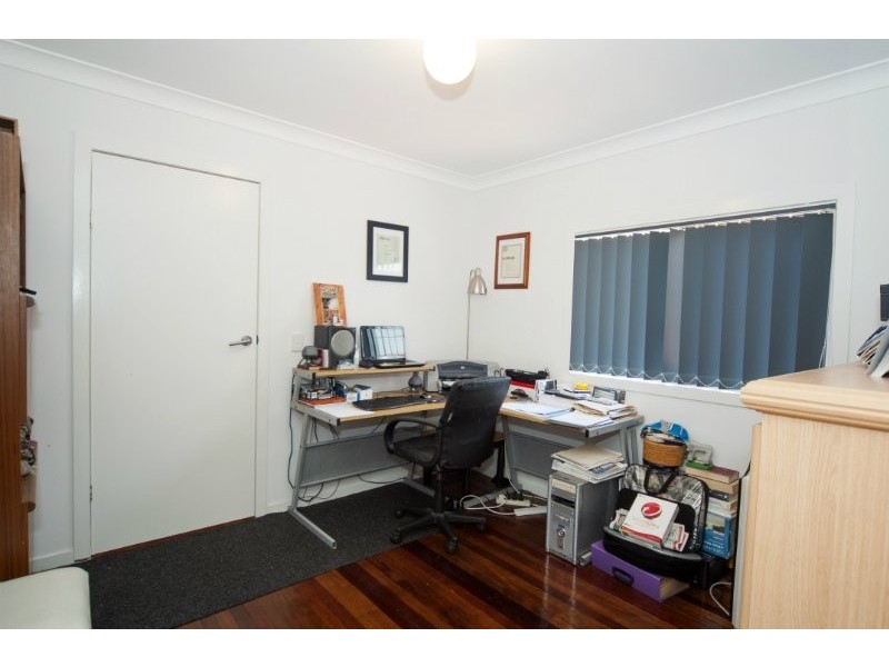 17 Gordon Street, Labrador QLD 4215