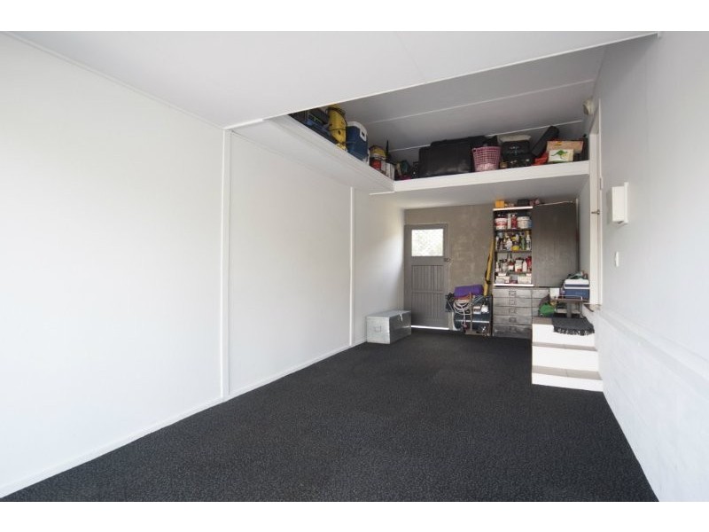 17 Gordon Street, Labrador QLD 4215