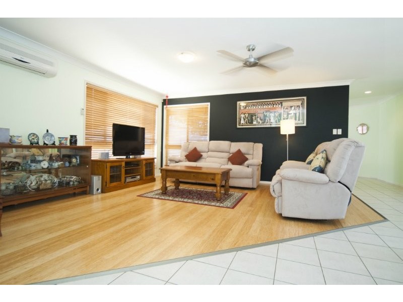 16 Georgia Street, Coombabah QLD 4216