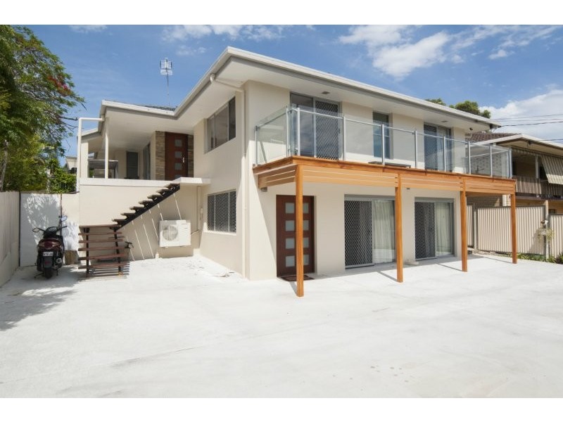 13 Clifton Street, Biggera Waters QLD 4216