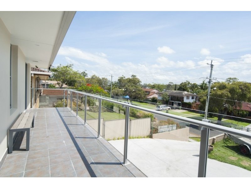 13 Clifton Street, Biggera Waters QLD 4216