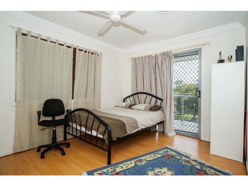 13 Clifton Street, Biggera Waters QLD 4216